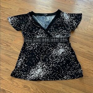 Apt. 9 Women's Black and White Speckled V-Neck Blouse